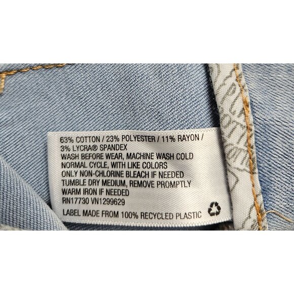 Womens Juniors Wild Fable Light Wash Denim Mini Skirt Front Slit Size 00 Casual - Picture 10 of 11